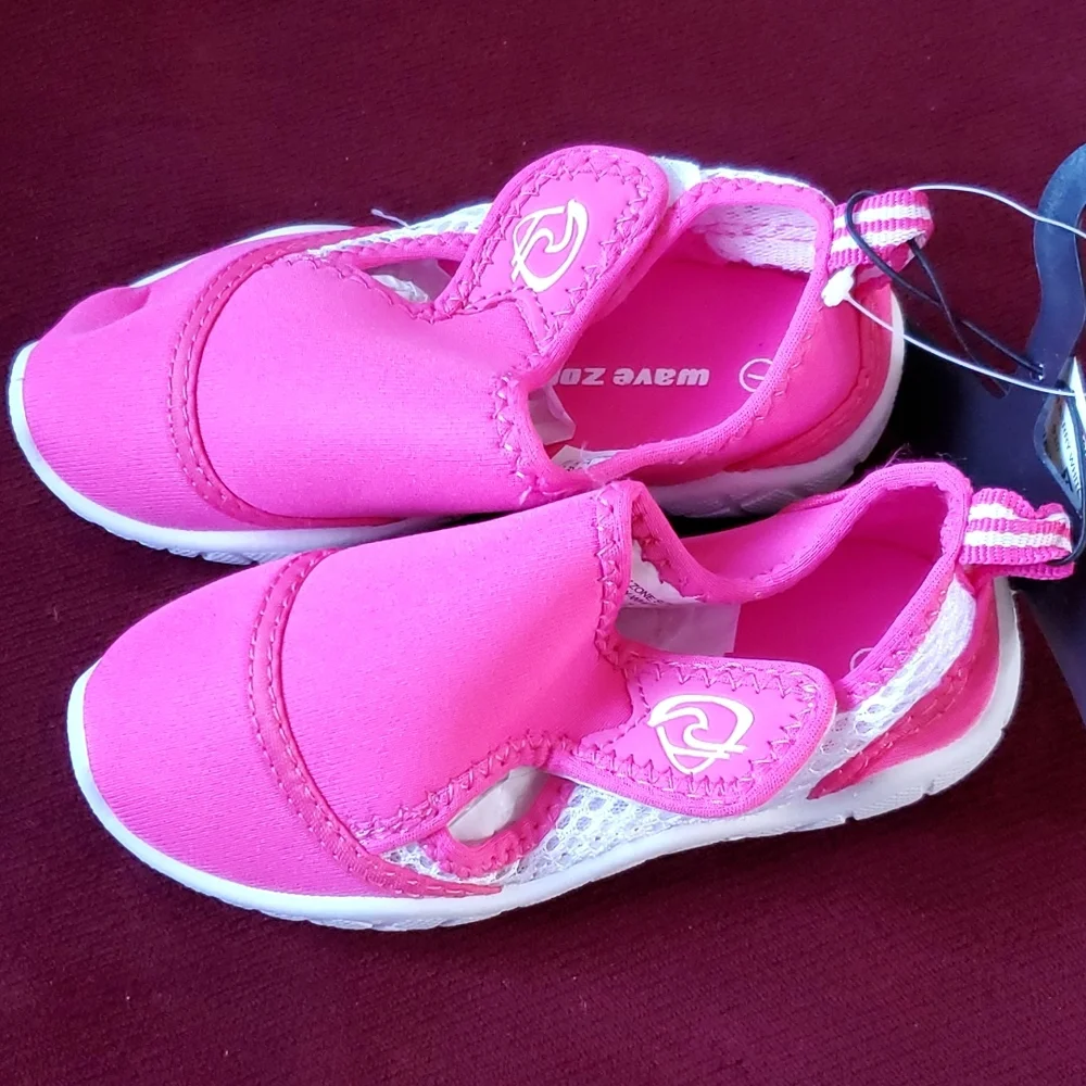 3 pair Toddler Girls Shoes Water Shoes Flip Flops Glitter Sandals Size 7/8 NWT - Picture 3 of 10